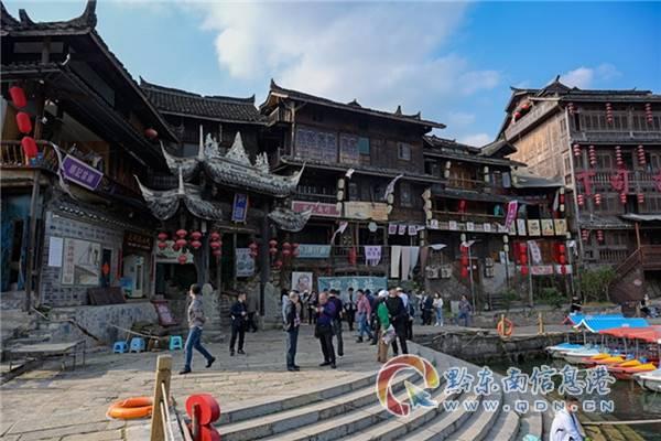 委员与19个部门“面对面” 现场咨询424个问题,收获满满!